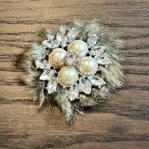 Vintage Bling Jewelry Dress or Scarf Clip Faux Fur, Pearls and Clear Stones